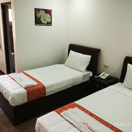 Bicotels Hotel Batangas Eksteriør billede